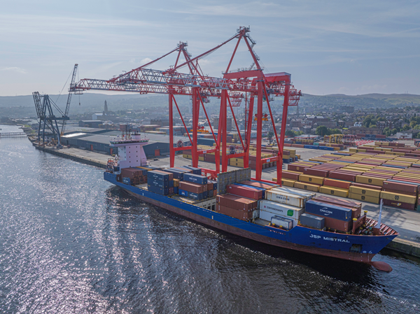 Port of Greenock new cranes